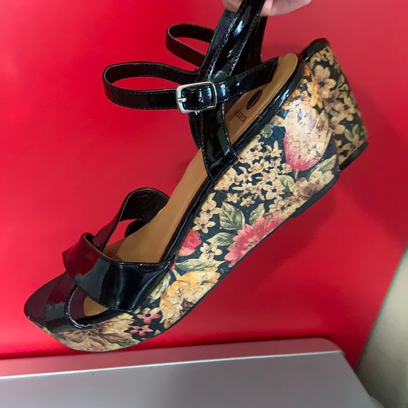 JESSICA SANDALS - Picture 2 of 7